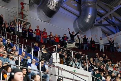 Болельщики ЦСКА (фото: М. Сербин, cskabasket.com)