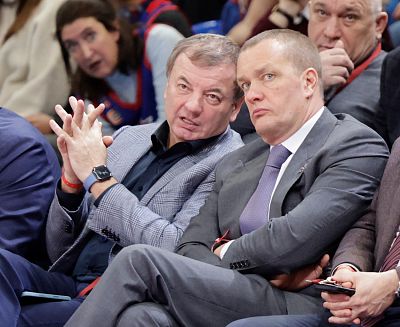 Сергей Кущенко и Андрей Ватутин (фото: Т. Макеева, cskabasket.com)