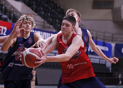 (фото: М. Сербин, cskabasket.com)