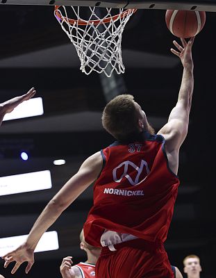 (фото: Т. Макеева, cskabasket.com)