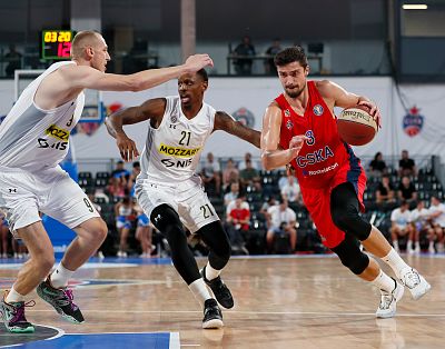 Антон Астапкович (фото: М. Сербин, cskabasket.com)