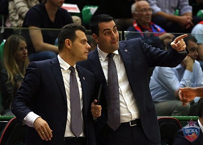 Dimitris Itoudis and Andreas Pistiolis (photo: M. Serbin, cskabasket.com)