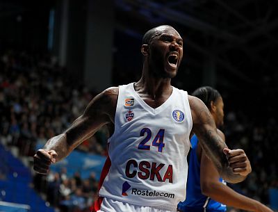 Амат М'Бай (фото: М. Сербин, cskabasket.com)
