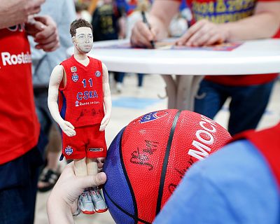 (фото: М. Сербин, cskabasket.com)