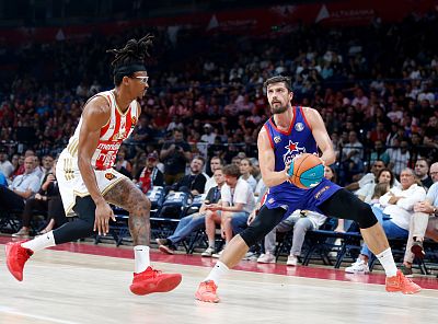 Антон Астапкович (фото: М. Сербин, cskabasket.com)