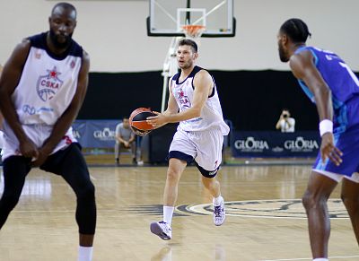 Иван Ухов (фото: Н. Цынкевич, cskabasket.com)