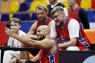 (фото: cskabasket.com)