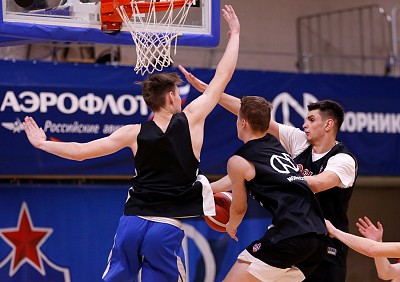 (фото: М. Сербин, cskabasket.com)