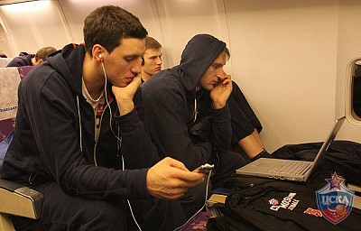 Ivan Radenovic and Zoran Planinic (photo M. Serbin, cskabasket.com)