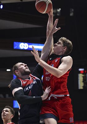 (фото: Т. Макеева, cskabasket.com)