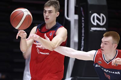 (фото: Т. Макеева, cskabasket.com)