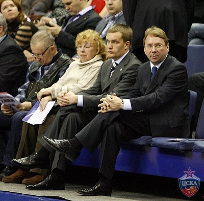 Андрей Ватутин и Владимир Кожин (фото М. Сербин, cskabasket.com)
