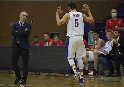 Иван Зимин и Александр Герасимов (фото: Т. Макеева, cskabasket.com)
