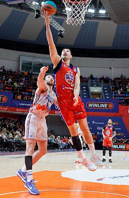 Лука Митрович (фото: Т. Макеева, cskabasket.com)