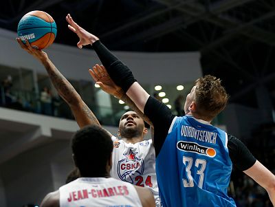 Амат М'Бай (фото: М. Сербин, cskabasket.com)