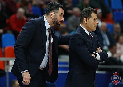 Andreas Pistiolis and Dimitris Itoudis (photo: M. Serbin, cskabasket.com)
