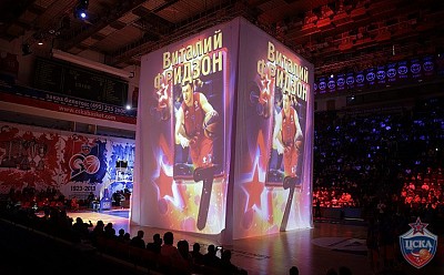 Pre-game show (photo: T. Makeeva, cskabasket.com)