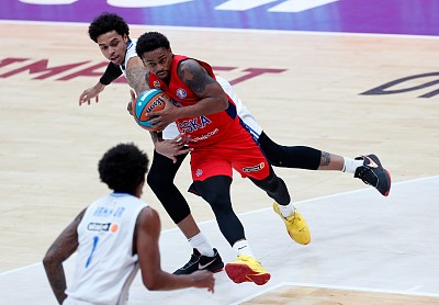 Casper Ware (photo: M. Serbin, cskabasket.com)