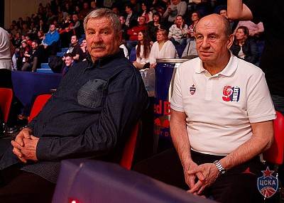 Иван Едешко и Аскер Барчо (фото: М. Сербин, cskabasket.com)