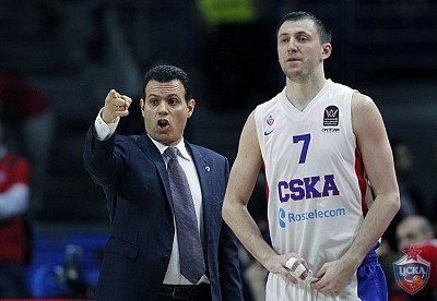 Dimitris Itoudis and Vitaly Fridzon (photo: M. Serbin, cskabasket.com)