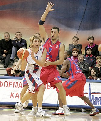 Arvidas Macijauskas vs Demos Dikoudis (photo T. Мakeeva)