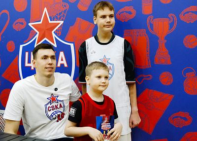 (фото: cskabasket.ru)