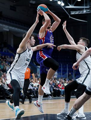 Антон Астапкович (фото: М. Сербин, cskabasket.com)