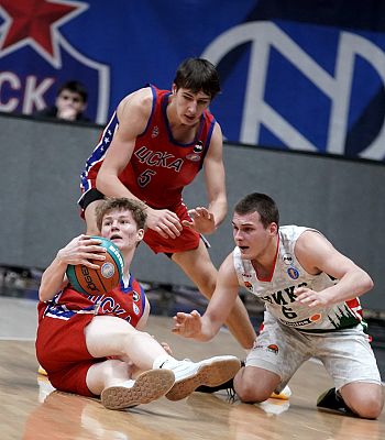 (фото: Т. Макеева, cskabasket.com)