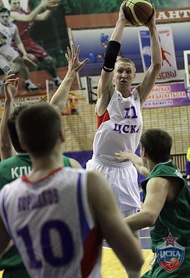 Александр Тихонин (фото cskabasket.com)