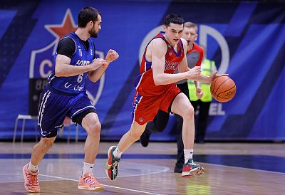  Сергей Новиков (фото: Т. Макеева, cskabasket.com)