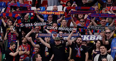 Болельщик ЦСКА (фото: Т. Макеева, cskabasket.com)