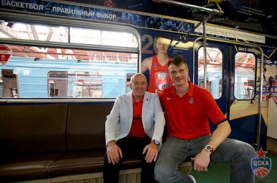 Юрий Юрков и Андрей Воронцевич (фото: М. Сербин, cskabasket.com)