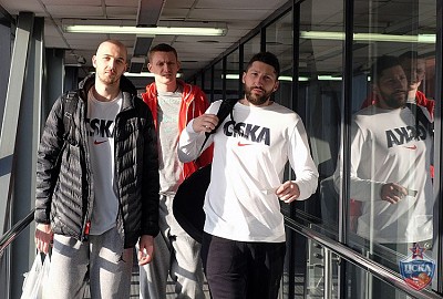 Pаvel Korobkov, Ivan Lazarev and Nikita Kurbanov (photo: M. Serbin, cskabasket.com)