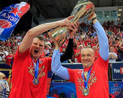Андрей Воронцевич и Андрей Ватутин (фото: Т. Макеева, cskabasket.com)