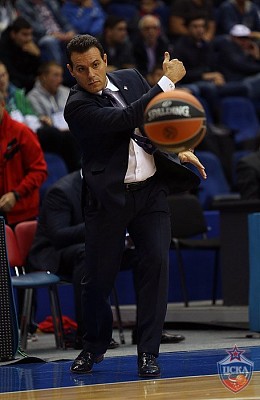 Dimitris 	Itoudis (photo: M. Serbin, cskabasket.com)