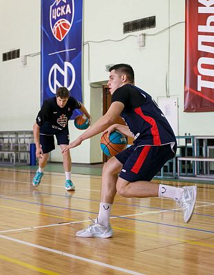 (фото: М. Сербин, cskabasket.com)