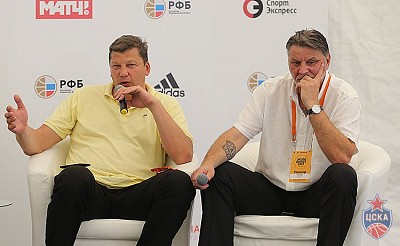 Сергей Панов и Валерий Тихоненко (фото: М. Сербин, cskabasket.com)