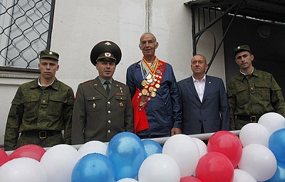 Виктор Зубков и Юрий Юрков (фото М. Сербин, cskabasket.com)