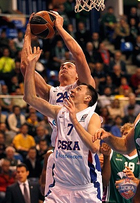 Alexander Kaun and Vitaly Fridzon (photo: M. Serbin, cskabasket.com)