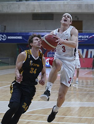 Владимир Карпенко (фото: Т. Макеева, cskabasket.com)