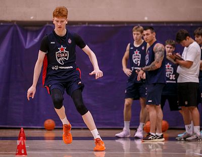(фото: М. Сербин, cskabasket.com)