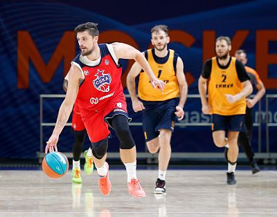 Антон Астапкович (фото: М. Сербин, cskabasket.com)