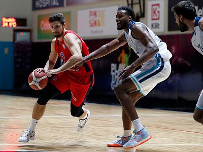 Антон Астапкович (фото: М. Сербин, cskabasket.com)