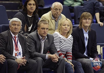 Vyacheslav Poltavtsev, Andrey Vatutin, Maria Lopatova and Andrey Kirilenko (photo M. Serbin, cskabasket.com)