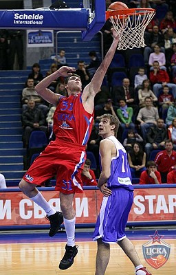 Виктор Хряпа (фото Ю. Кузьмин, cskabasket.com)