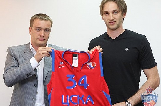 Зоран Планинич посетил офис клуба