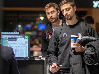 Антон Астапкович и Александр Ганькевич (фото: М. Сербин, cskabasket.com)