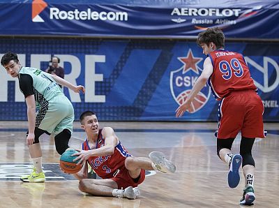 Максим Лагутин (фото: Т. Макеева, cskabasket.com)