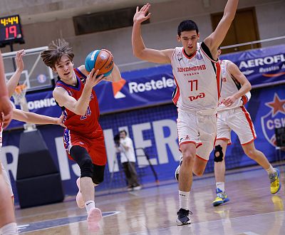 Денис Клуббе (фото: Т. Макеева, cskabasket.com)