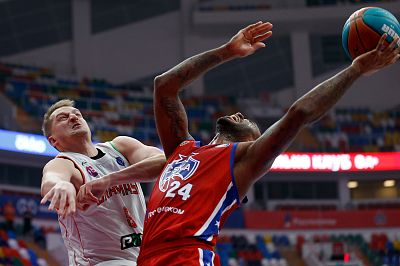Амат М'Бай (фото: М. Сербин, cskabasket.com)